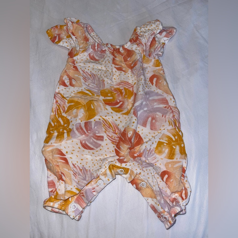 Primark Kids Bodysuit in Pink and Orange Floral